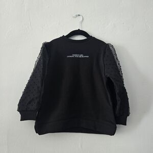 Zara Elegant Black Crewneck Sweater